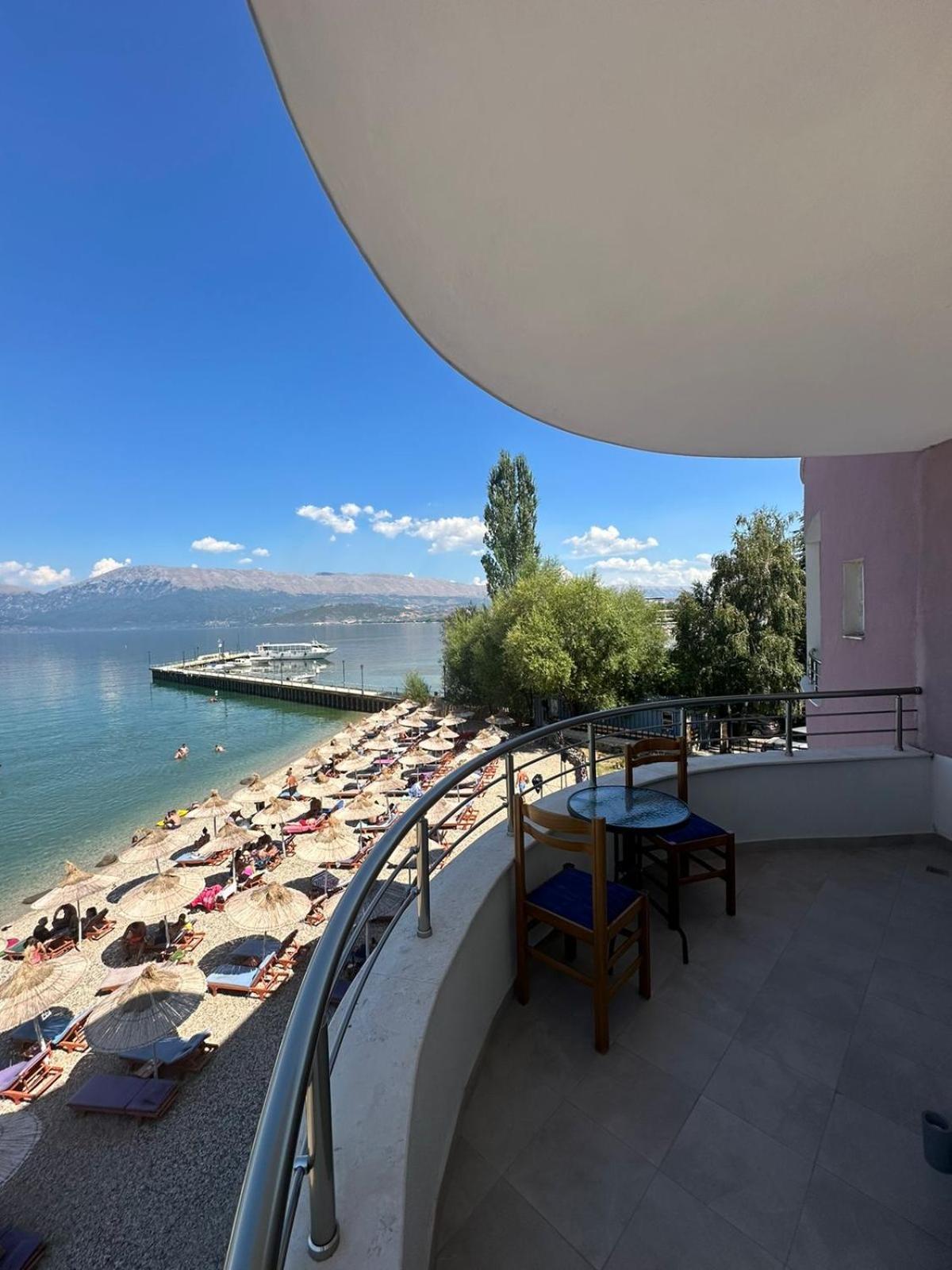 פוגרדץ Hotel Demoli מראה חיצוני תמונה