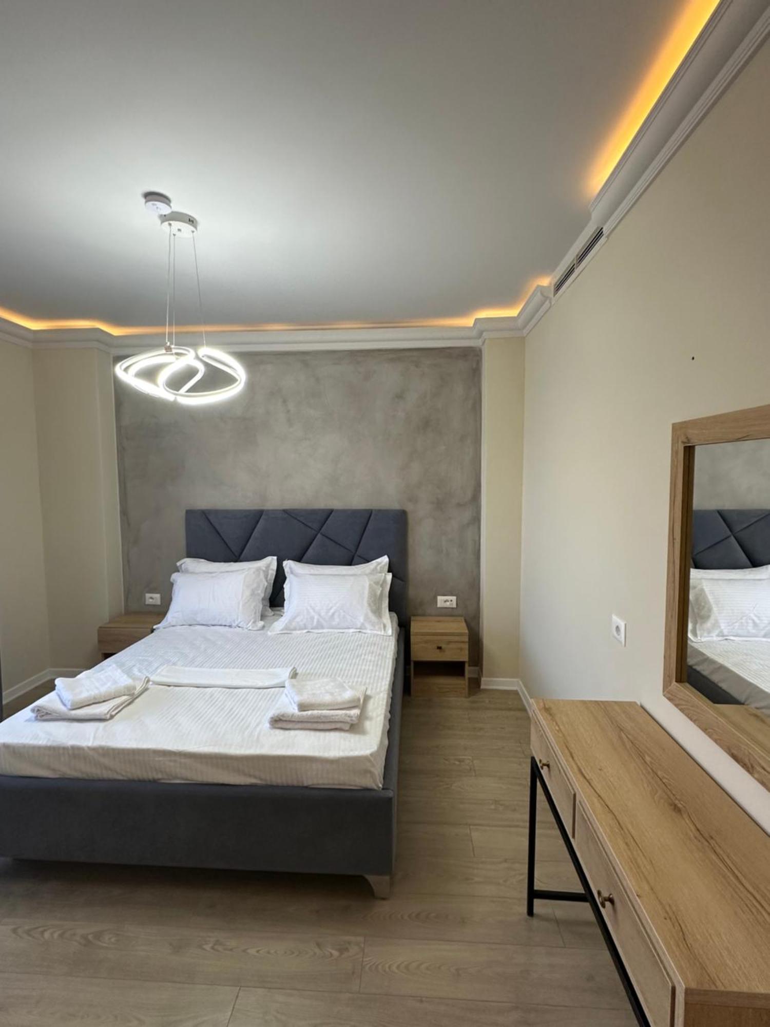 פוגרדץ Hotel Demoli מראה חיצוני תמונה