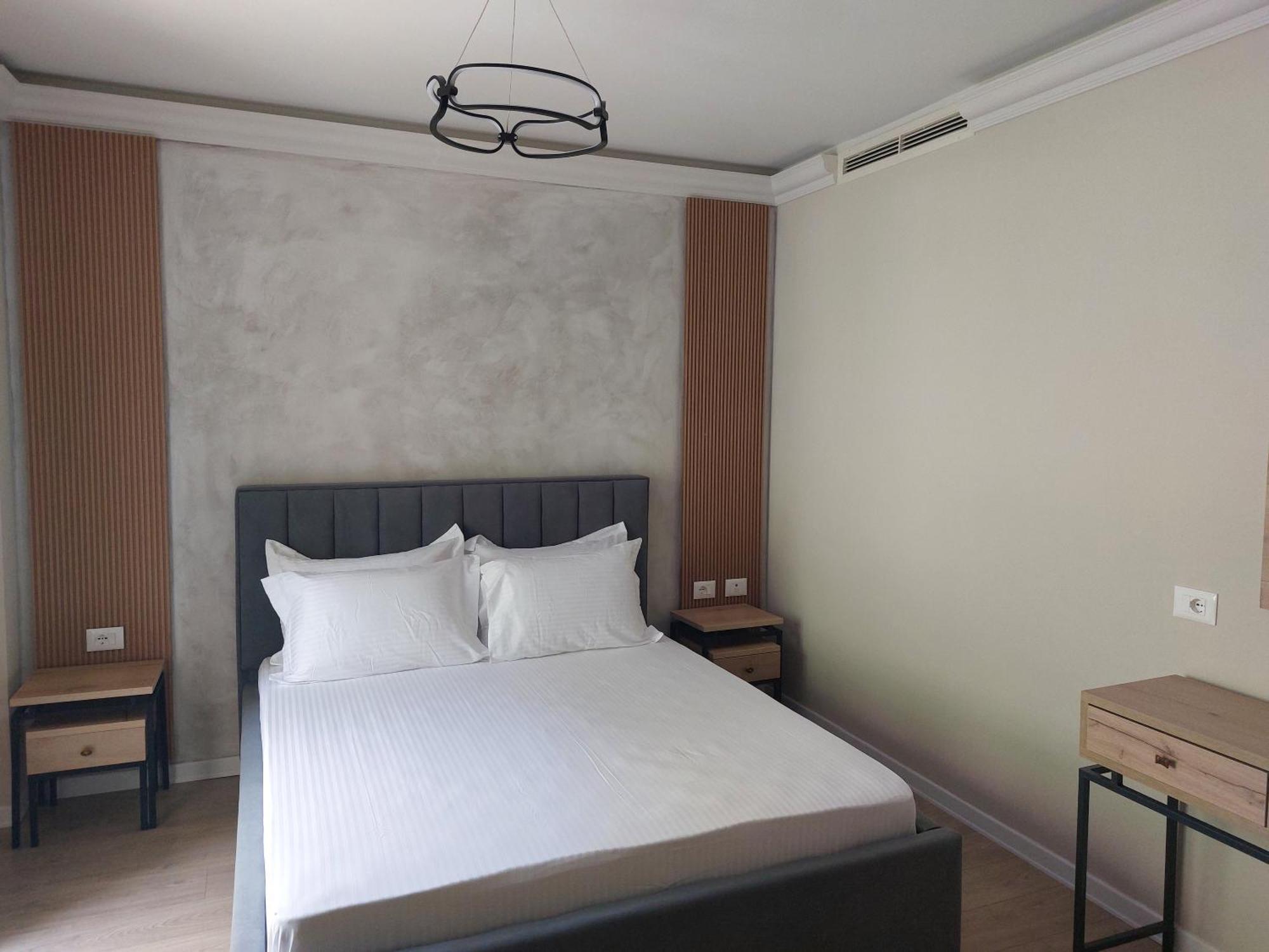 פוגרדץ Hotel Demoli מראה חיצוני תמונה