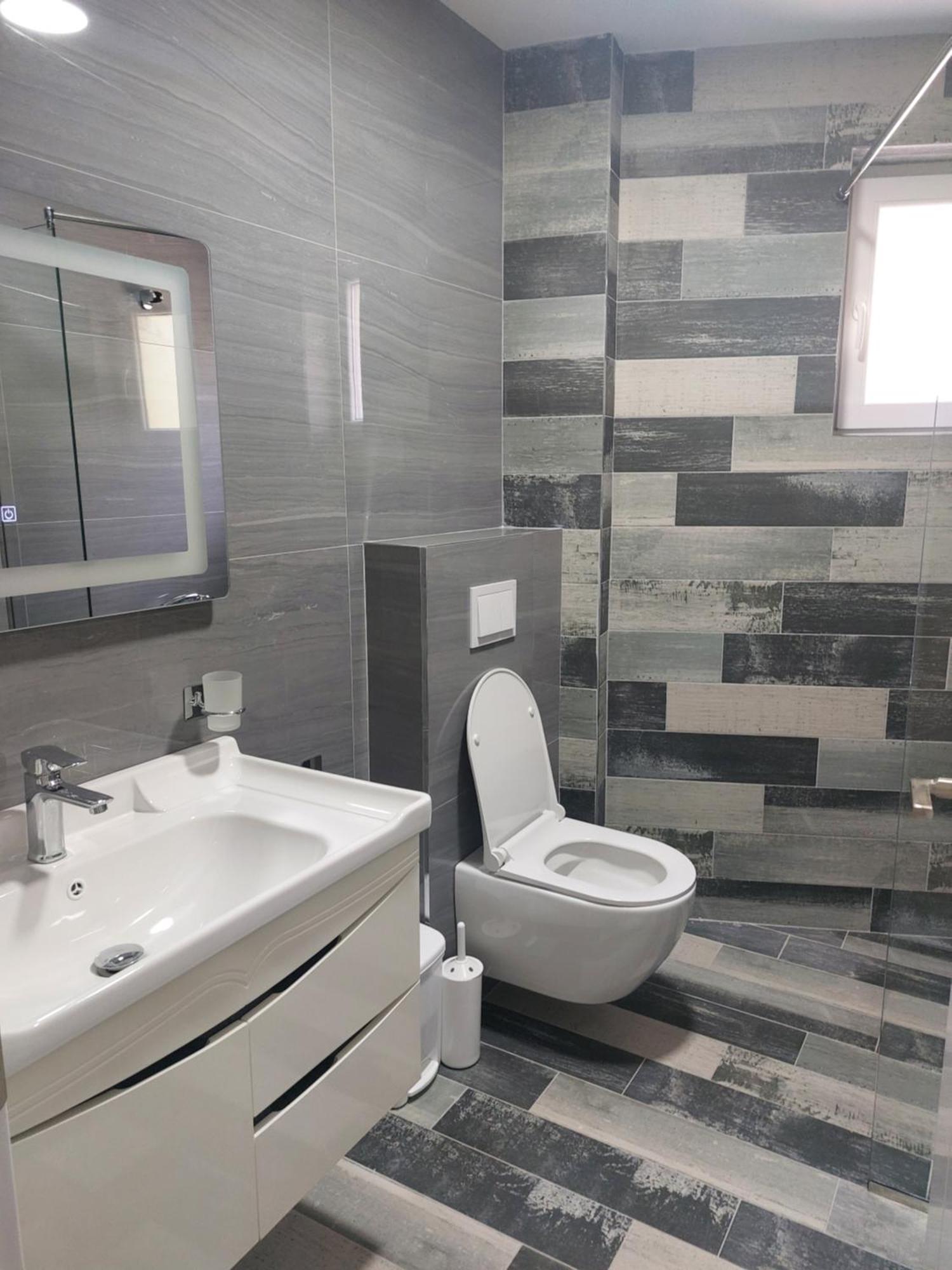 פוגרדץ Hotel Demoli מראה חיצוני תמונה